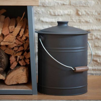 Forge Fire Bucket